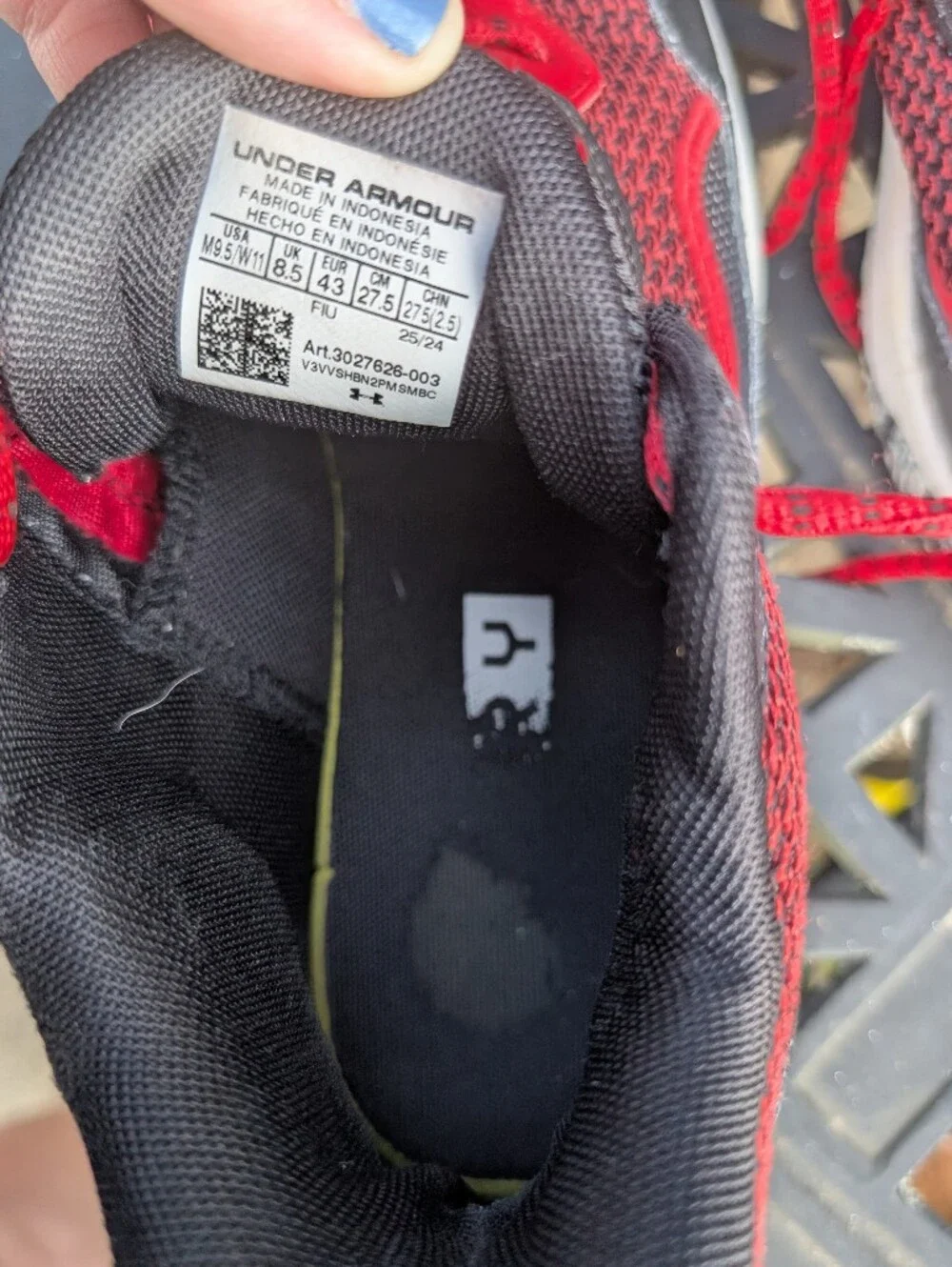 Under armour Curry Shoes Size M9.5/W11